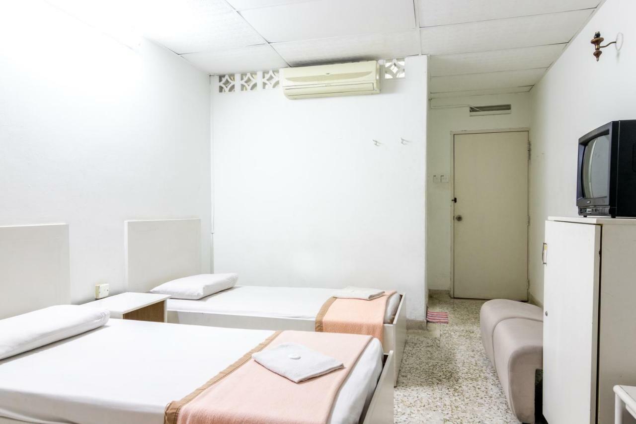 Dragon Hotel Malacca Екстериор снимка